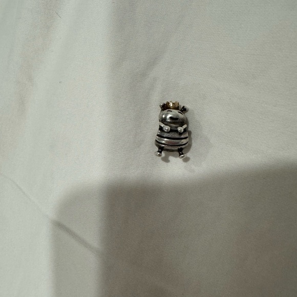 Pandora Bracelets with Charms - Picture 17 of 17